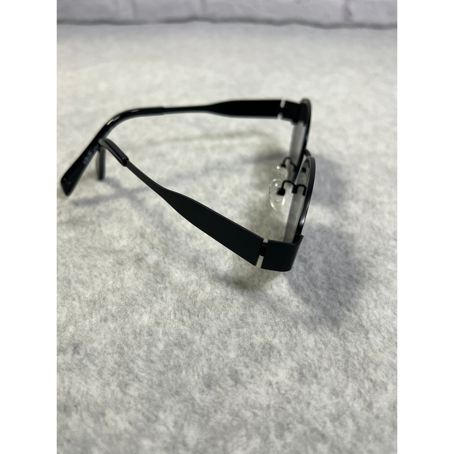 New Unbranded Black Metal Frame Sunglasses