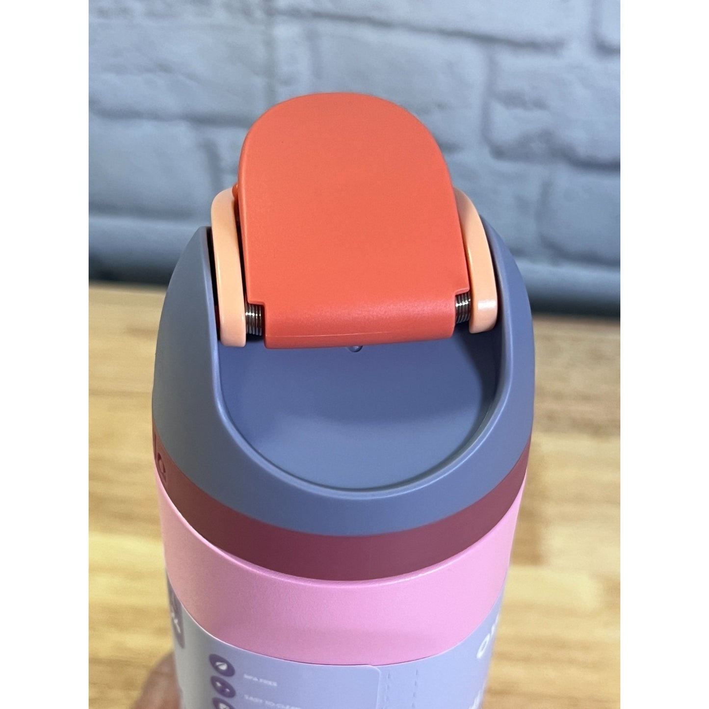 NEW Owala FreeSip Stainless Steel Water Bottle 24oz Purple/Pink