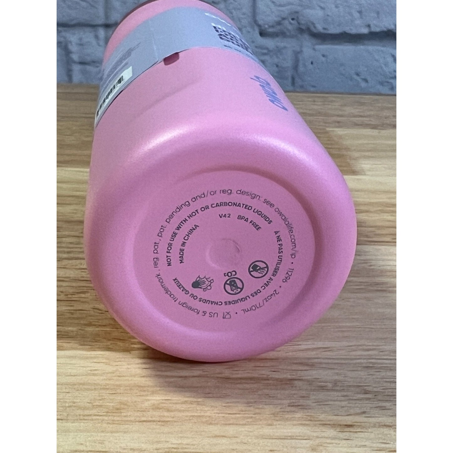 NEW Owala FreeSip Stainless Steel Water Bottle 24oz Purple/Pink