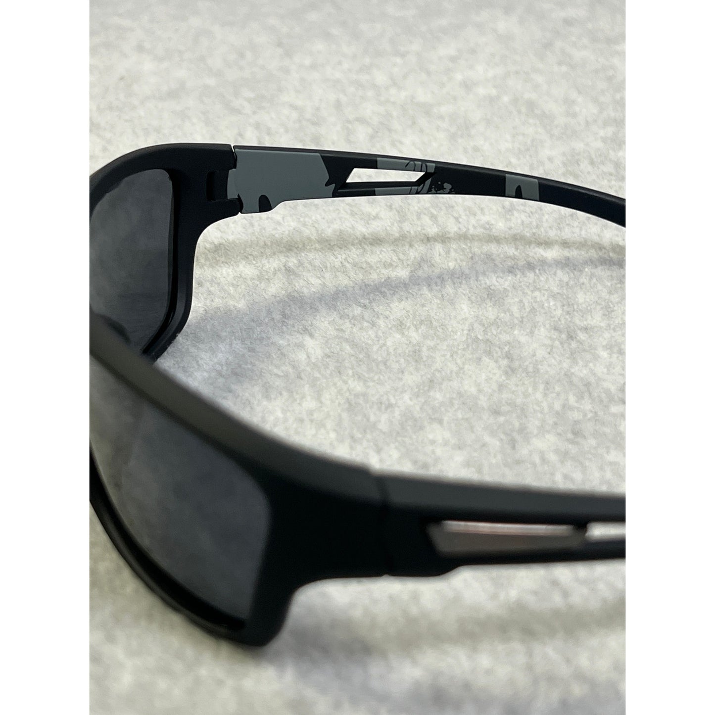 New Aimade Black Sporty Sunglasses