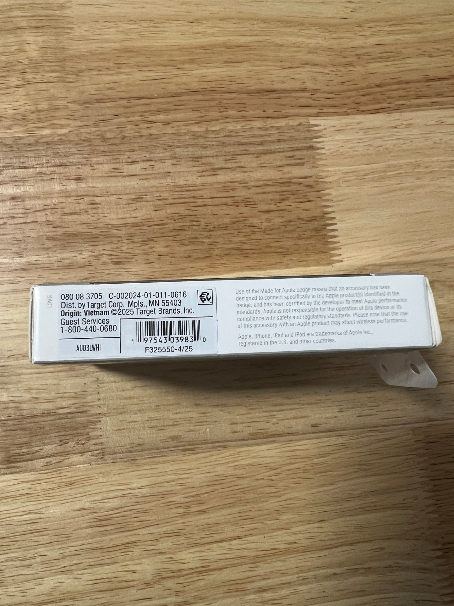 NEW Heyday 3" White lightning to 3.5mm jack audio adapter cable