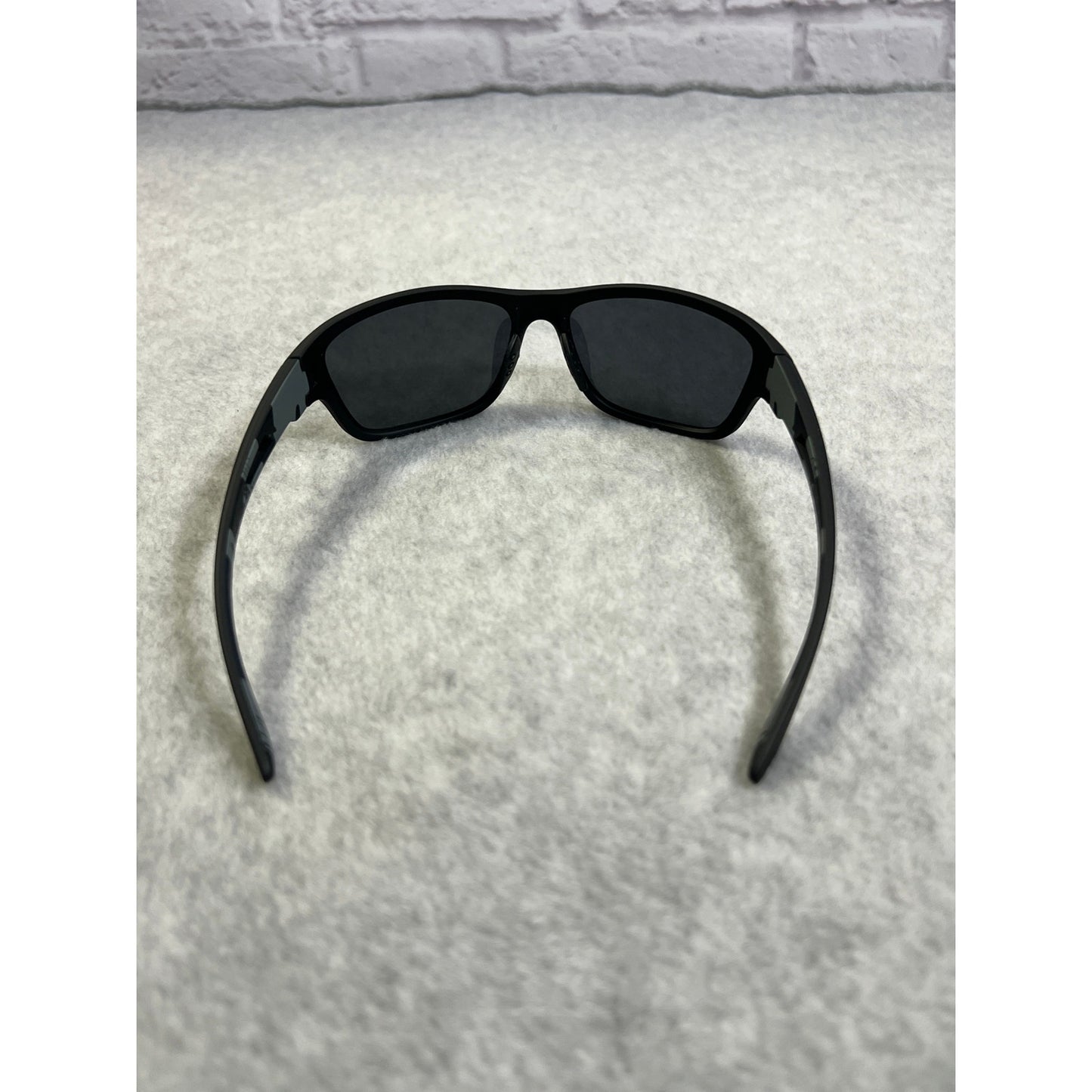 New Aimade Black Sporty Sunglasses