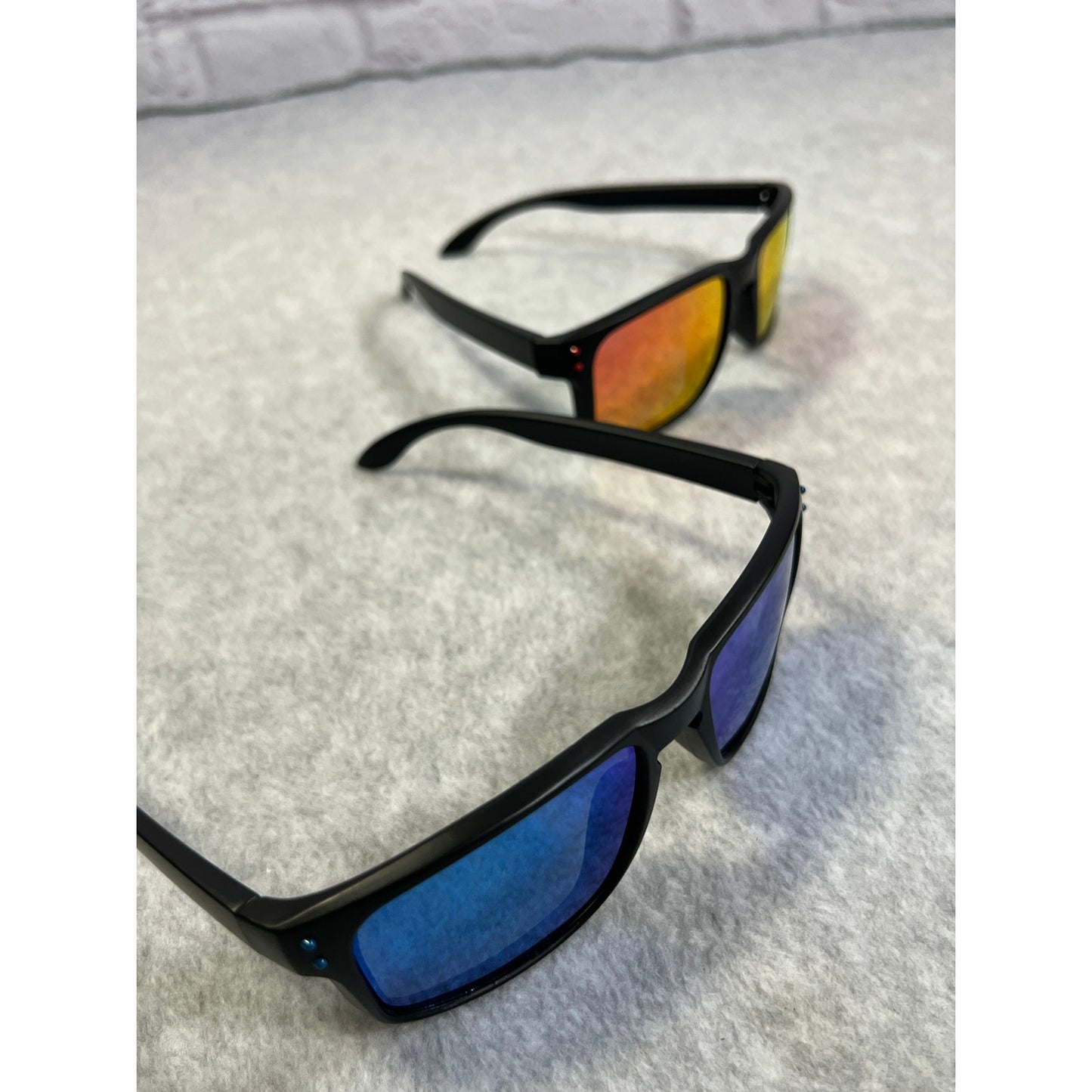 NEW Two (2) Pair Generic No Brand Sunglasses